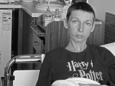 Померла вихователька із Луцька, яка майже рік боролася з онкологією