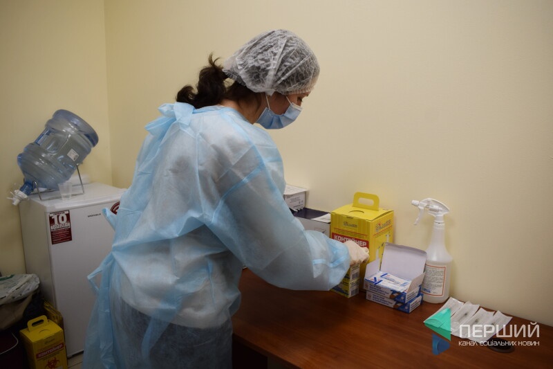 В «Епіцентрі» біля Луцька вакцинують від коронавірусу
