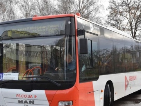 У Луцьку на один з маршрутів виїхали 7 нових автобусів