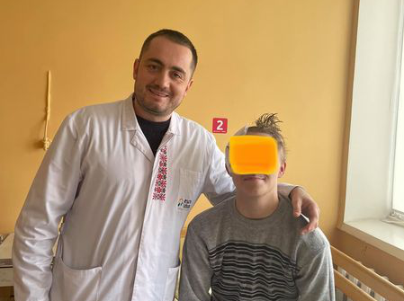 У Луцьку в обласній лікарні з мозку 16-річного хлопця витягнули кулю