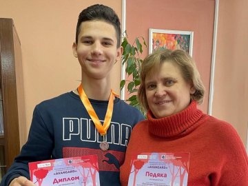 Старшокласник з Волині переміг у міжнародному конкурсі з художнього читання