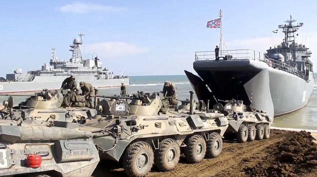 Авіаудари та артилерія: РФ готується напасти на Україну на початку 2022-го