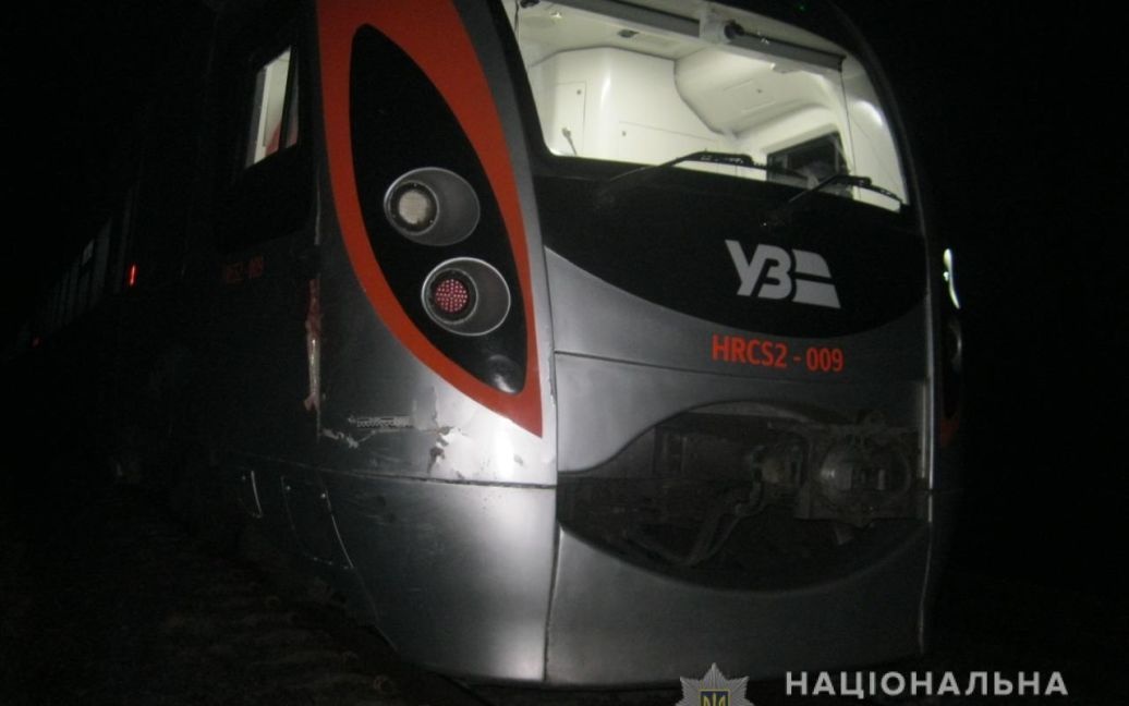 На Львівщині потяг Інтерсіті на смерть збив чоловіка