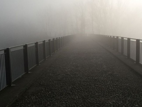 У Тернополі 16-річна студентка стрибнула з мосту