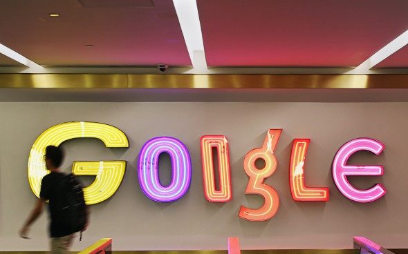 Google знову оштрафували — цього разу на 122 тисячі $. Чи злякаються інвестори?