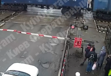 На Київщині потяг на смерть збив жінку
