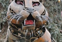 У центрі Луцька встановили 300-кілограмового тигра