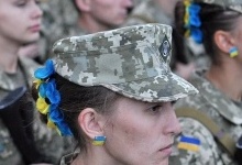 В Україні збільшили перелік професій, які зобов'язують жінок стати на військовий облік