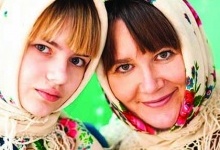 Українка у свій день народження стала мамою двійнят