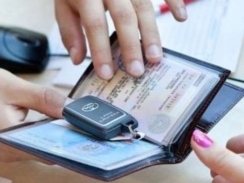 В Україні змінили правила реєстрації автомобілів