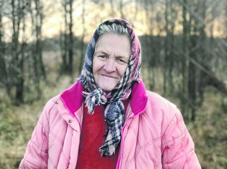 67-річна жінка з Волині стала зіркою соцмережі
