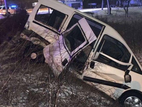 Один з водіїв був п'яним: на Волині у ДТП постраждали 11 людей