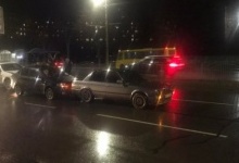 У Луцьку – аварія за участі трьох авто