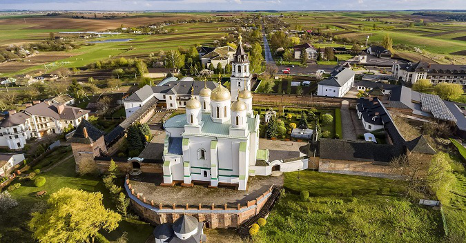 На Волині силовики перевірили монастир московського патріархату