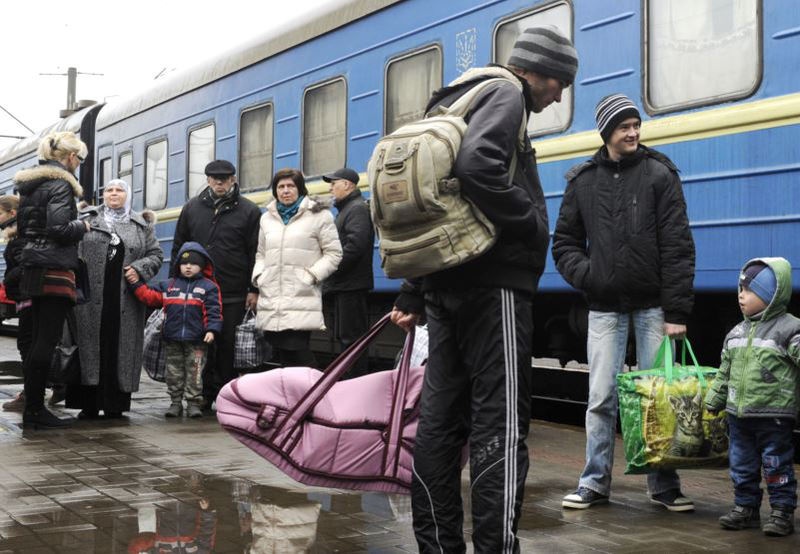 Потяг з біженцями з Волновахи не доїхав до Луцька через обстріл