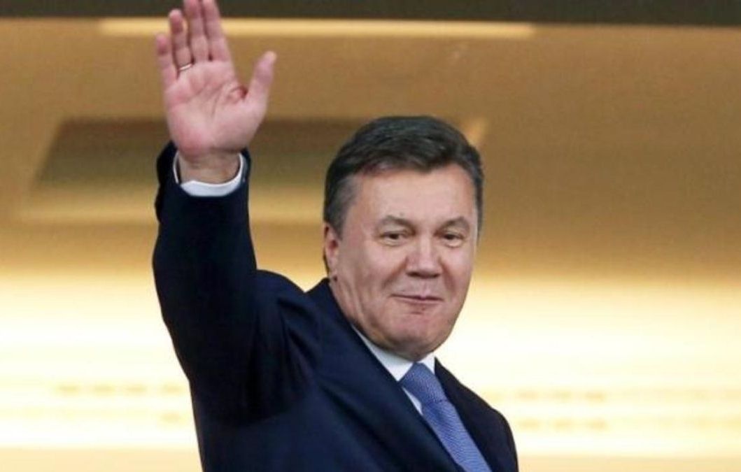 Янукович прилетів до Мінська