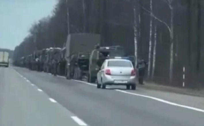 Ворожа колона з Білорусі наближається до українського кордону