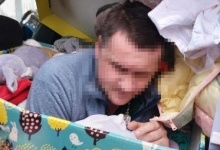 На кордоні затримали українця, який ховався у «пакунку малюка»
