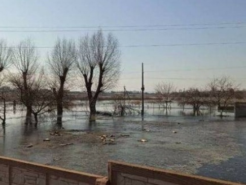 Росіяни затоплюють села на Київщині (супутникова схема)
