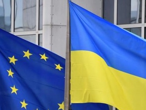 ЄС створює спеціальний фонд для відновлення України після війни