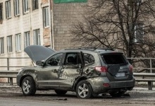 Окупанти обстріляли авто з жінкою та дитиною на Київщині