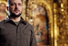 «Ми просимо у Бога великої благодаті»: Зеленський привітав українців з Великоднем