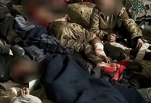 Медики встигають лише різати та зашивати: фото поранених бійців «Азовсталі»
