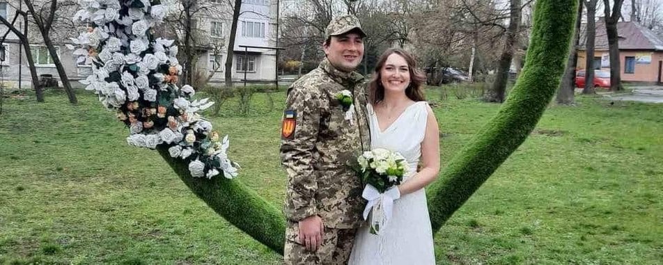На Волині військові командири одружили три пари