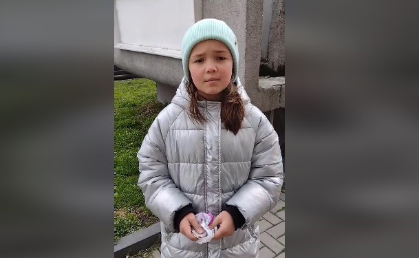 У Рівному 9-річна дівчинка віддала подаровані їй гроші на потреби ЗСУ