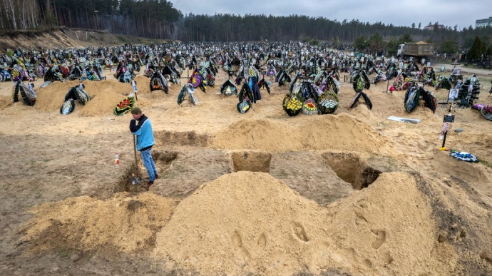 На Київщині виявили нове поховання із 900 людей