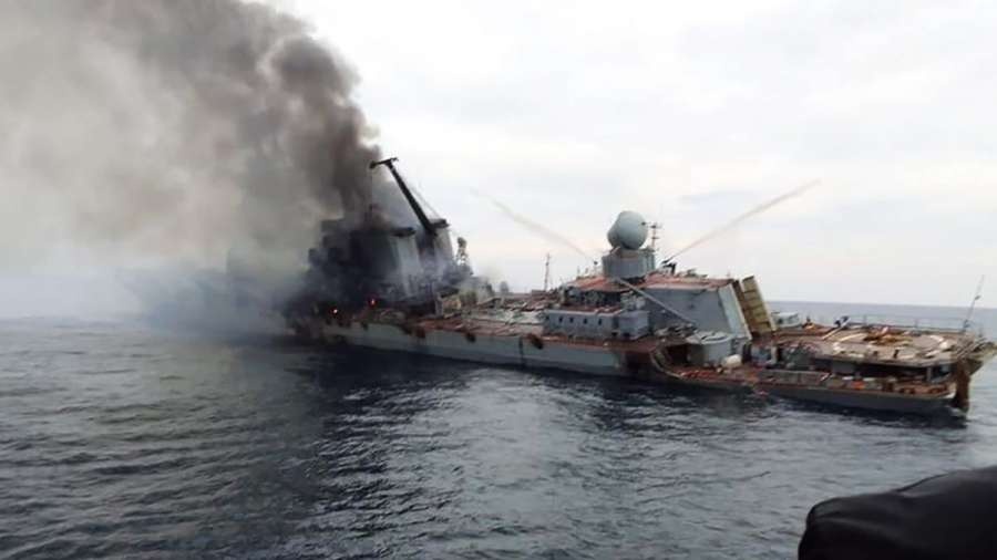 Паніка і переляк: запис останнього радіоефіру з тонучого крейсера «Москва»