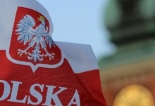 Польща припинить виплату соцдопомоги українцям