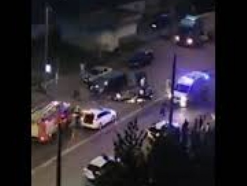 У Луцьку після подвійної аварії авто перекинулося на дах (відео)