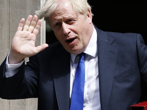 Прем’єр-міністр Великої Британії заявив про відставку через скандал з підлеглим