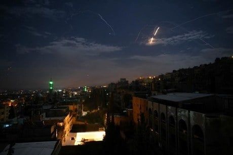 Ізраїль ракетами вдарив по іранському заводу БПЛА і складу готової продукції