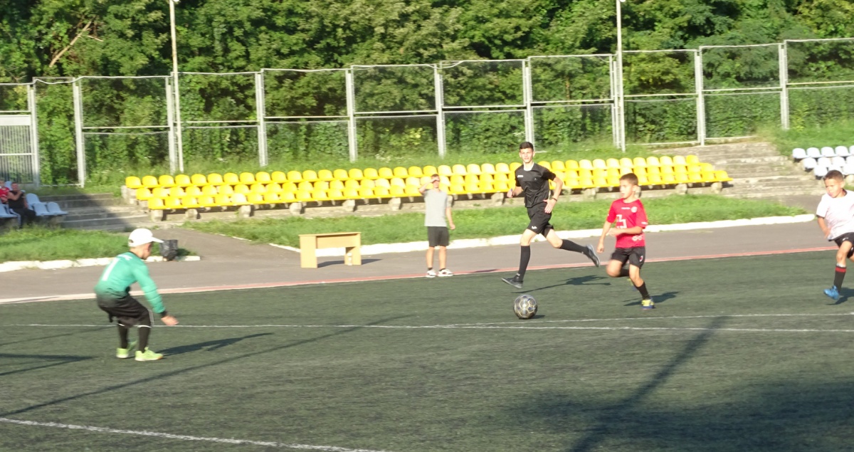 У Луцьку відбувся масштабний  дитячий футбольний турнір (фото)