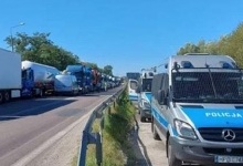 Польські далекобійники заблокували дорогу до пункту пропуску Ягодин-Дорогуськ