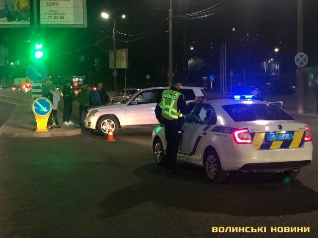 У Луцьку сталася аварія за участі трьох авто