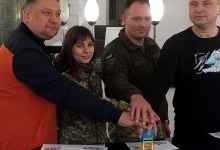 У Луцьку запустили у продаж марку «Слава Збройним силам України» (фото)