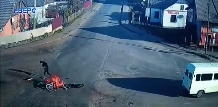 На Волині автобус вбив мотоцикліста (відео)
