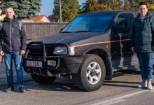 Волонтер з Литви привіз автомобіль для волинських військових