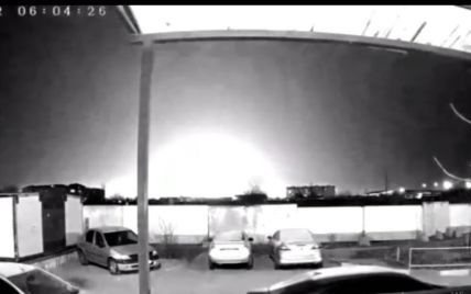 У Росії вибух на аеродромі, з якого бʼють по українській енергетиці (відео)