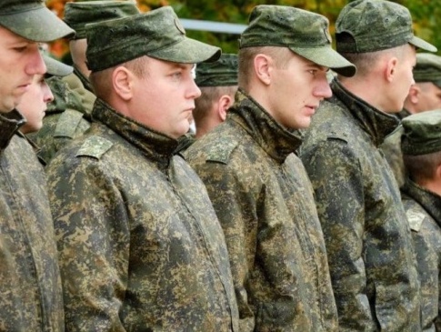 У Білорусі з полігону втекли озброєні мобілізовані росіяни