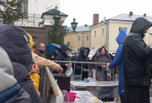 Освячення води і благодійний ярмарок: у Луцьку почали святкувати Водохреще