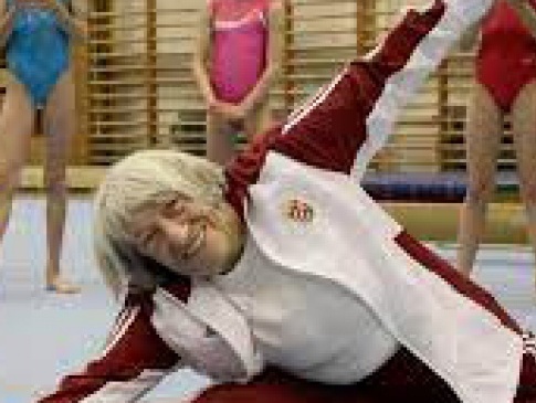 Олімпійська гімнастка відзначила 102 роки