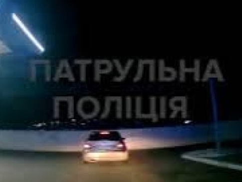 Позбавлений водійських прав лучанин тікав від поліції (відео)