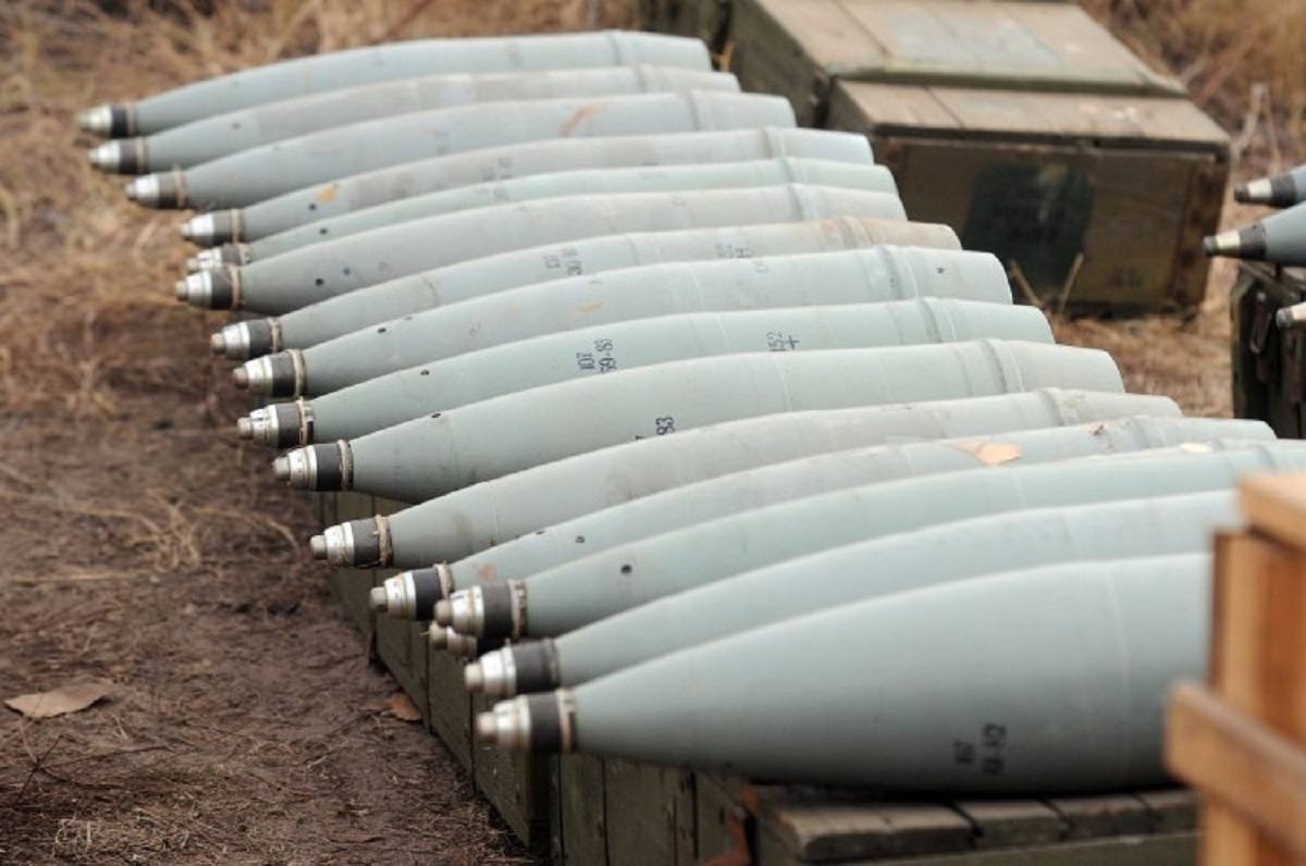 ЄС пропонують наростити виробництво снарядів в 7 разів для допомоги Україні