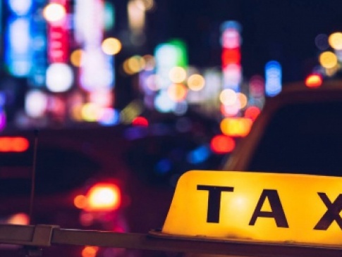 У Польщі водій таксі зґвалтував українку