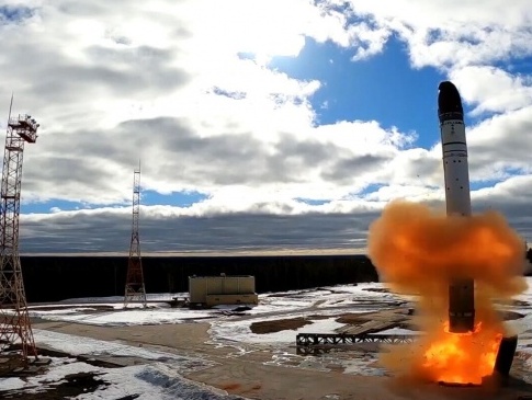 Під час візиту Байдена до Києва РФ здійснила запуск ракети «Сармат»
