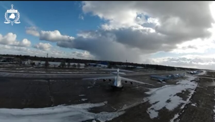 Білоруські партизани показали, як дронами розвідували аеродром у Мачулищах (відео)
